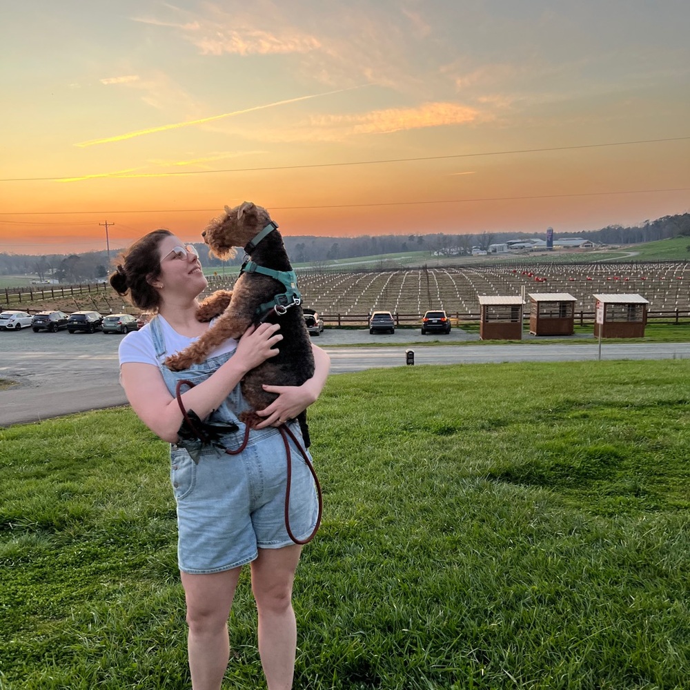 Meet your Posher, Olivia